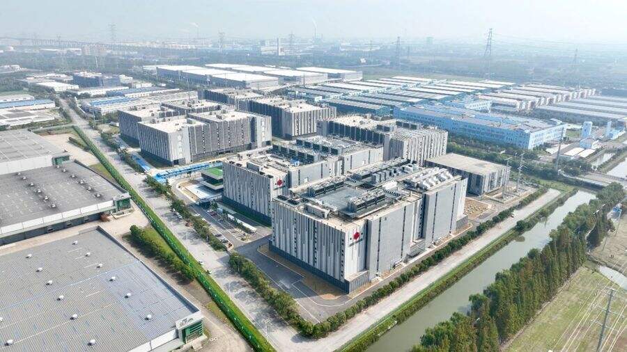 万国数据发布2024年第四季度及全年财报——全年收入破百亿人民币,成功发行国内数字基建领域首单ABS插图 《万国数据发布2024年第四季度及全年财报——全年收入破百亿人民币,成功发行国内数字基建领域首单ABS》