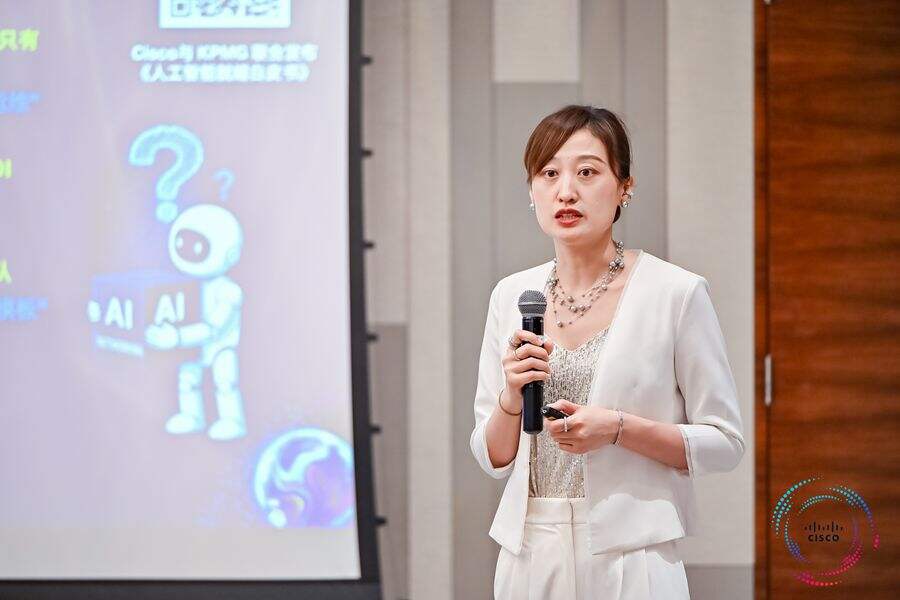 《倾力构筑AI生态，思科打造大模型时代的生力军》