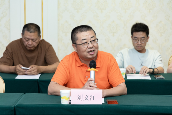 《2025阿尔金山综合科学考察总结会暨“猛士科技赋能中国科学探险事业——猛士M817科探用车交流会”成功召开》