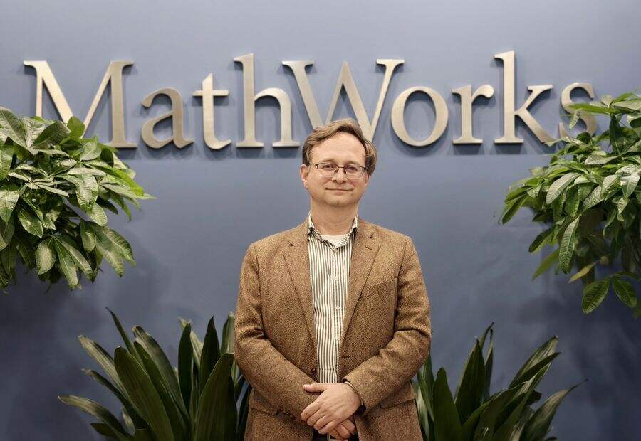 《赢在数字工程领域：MathWorks赋能产业革新》