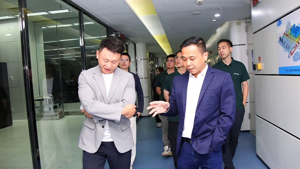 拆掉沟通的墙:绿岛风携手中山大学,打造行业“AI设计大脑”插图5 《拆掉沟通的墙:绿岛风携手中山大学,打造行业“AI设计大脑”》