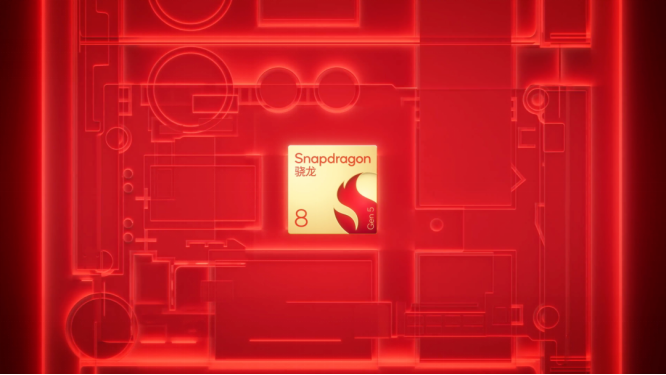 《与至尊版同宗同源：解密第五代骁龙8的“满血”旗舰体验》