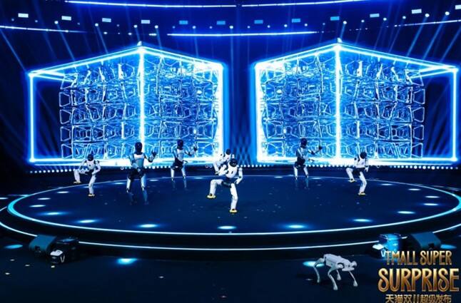 《近千万人观看、米兰冬奥特许商品全球首发，天猫双11超级发布点燃“超级火种”》