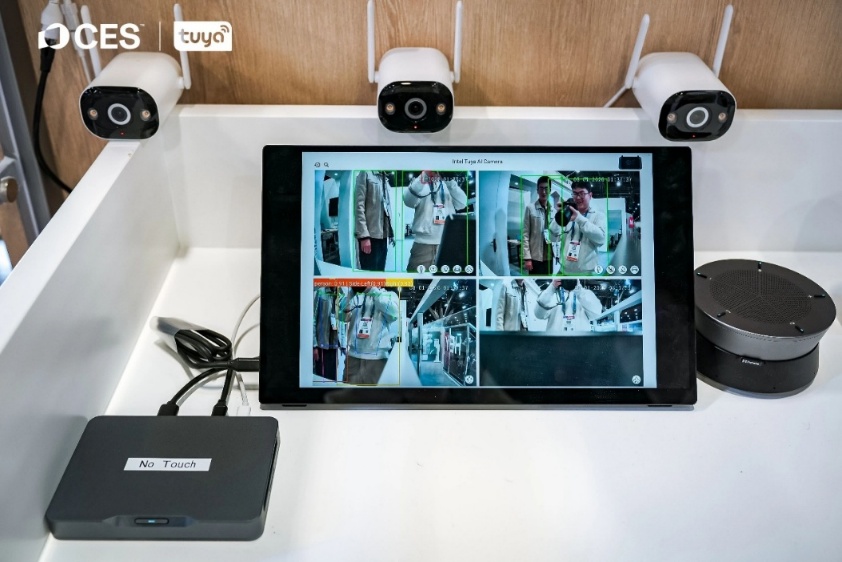 《英特尔酷睿Ultra打造“家庭AI算力中心”：为智能家居注入端侧智慧》