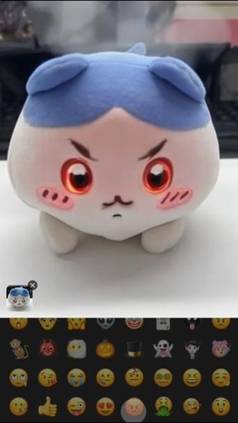 《打破次元，Xmax AI发布首个虚实融合实时交互视频模型》