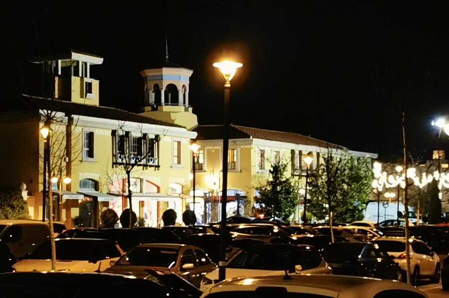 《西葡摩三国之旅：钉钉A1与AI支持的科技伴行》