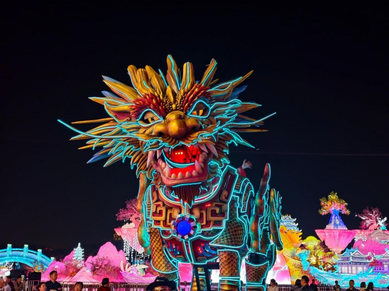 春假亲子出游目的地TOP10发布:厦门园博苑花灯乐园入选全国热门亲子打卡地插图12 《春假亲子出游目的地TOP10发布:厦门园博苑花灯乐园入选全国热门亲子打卡地》