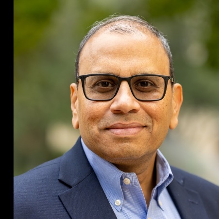 《定制化 AI 解决方案，决胜智造未来》