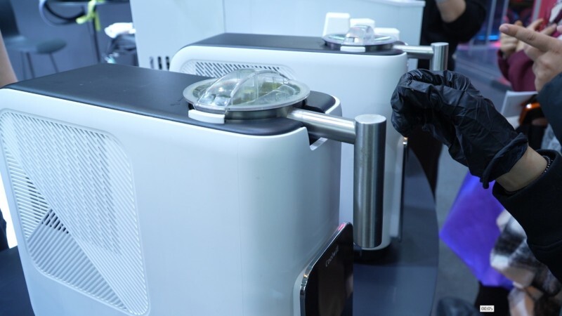 《创智赋能・创意无限｜MCJOY/小威惊艳亮相AWE2026：重新定义生活科技，震撼行业》