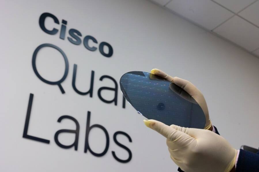 《思科推出通用量子交换机 推进量子网络发展进程》