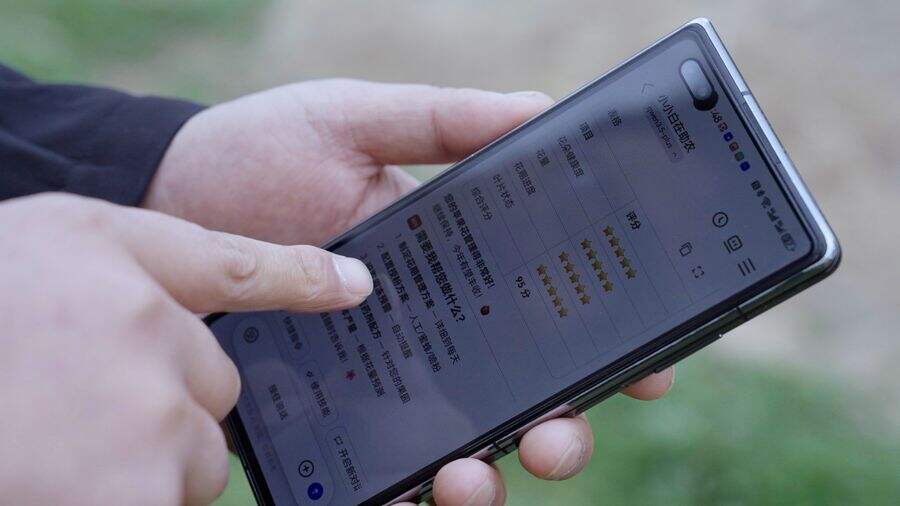 《阿里云AI新农具西北苹果园：果农拍张照，AI给出7天作战图》