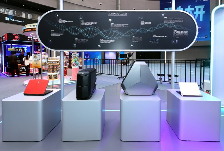 《2026 Alienware外星人游戏互动嘉年华燃动申城》