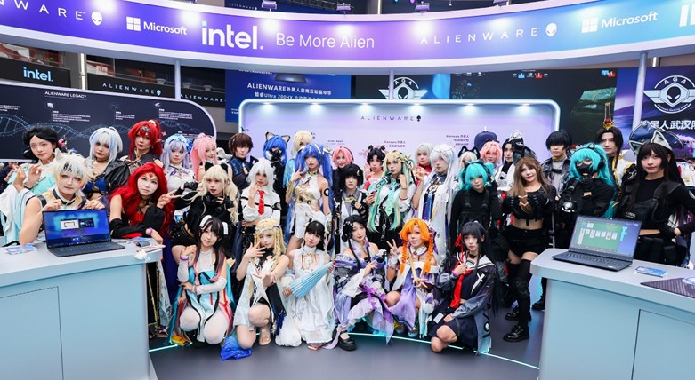 《2026 Alienware外星人游戏互动嘉年华燃动申城》