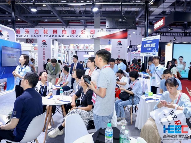《第64届高等教育博览会在南昌开幕！》