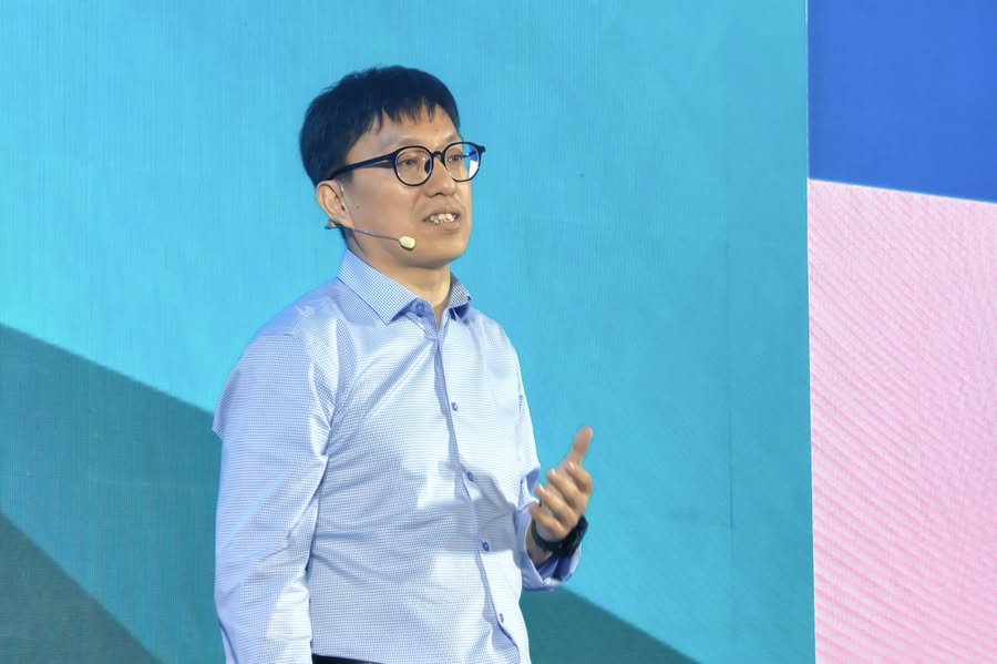 《锂电正极材料智能制造标杆：当升科技数字化转型实践》