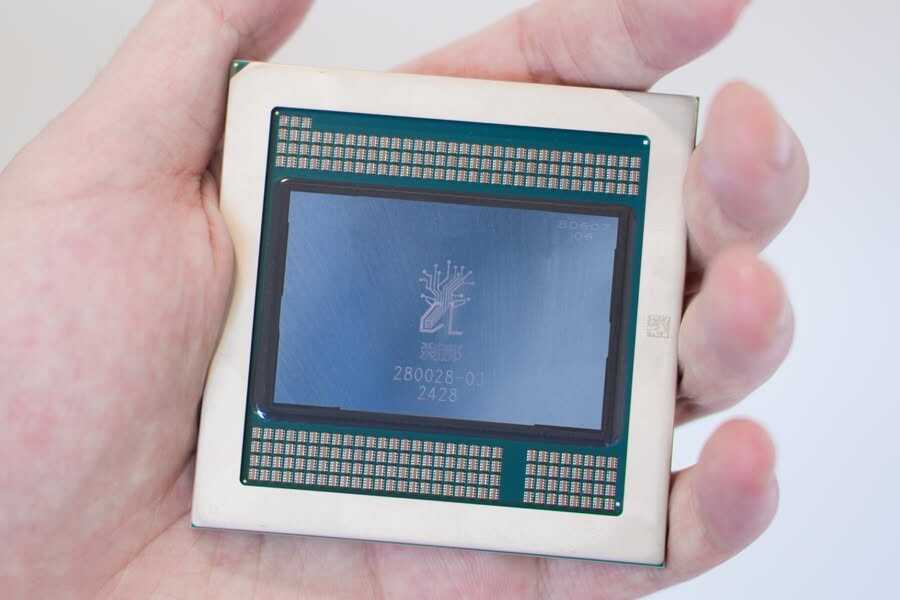 《破局算力短缺，中昊芯英欲以TPU打造AI界“x86”》
