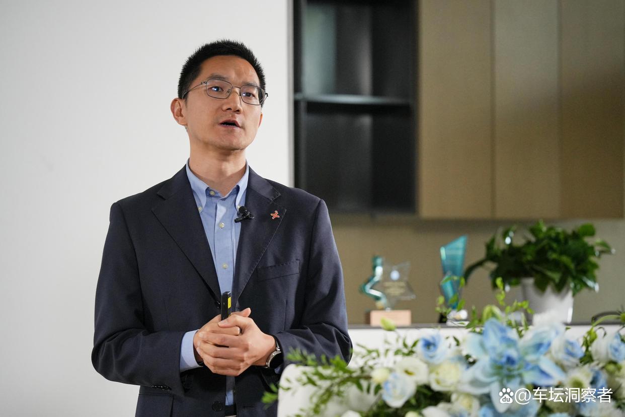 车规芯片凭啥便宜70%?安世中国用一块12英寸晶圆把价格打下来了插图 《车规芯片凭啥便宜70%?安世中国用一块12英寸晶圆把价格打下来了》